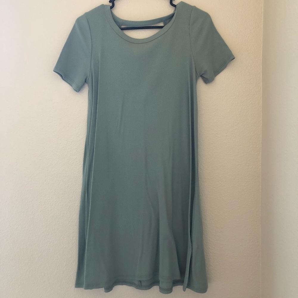 Keyhole dress
